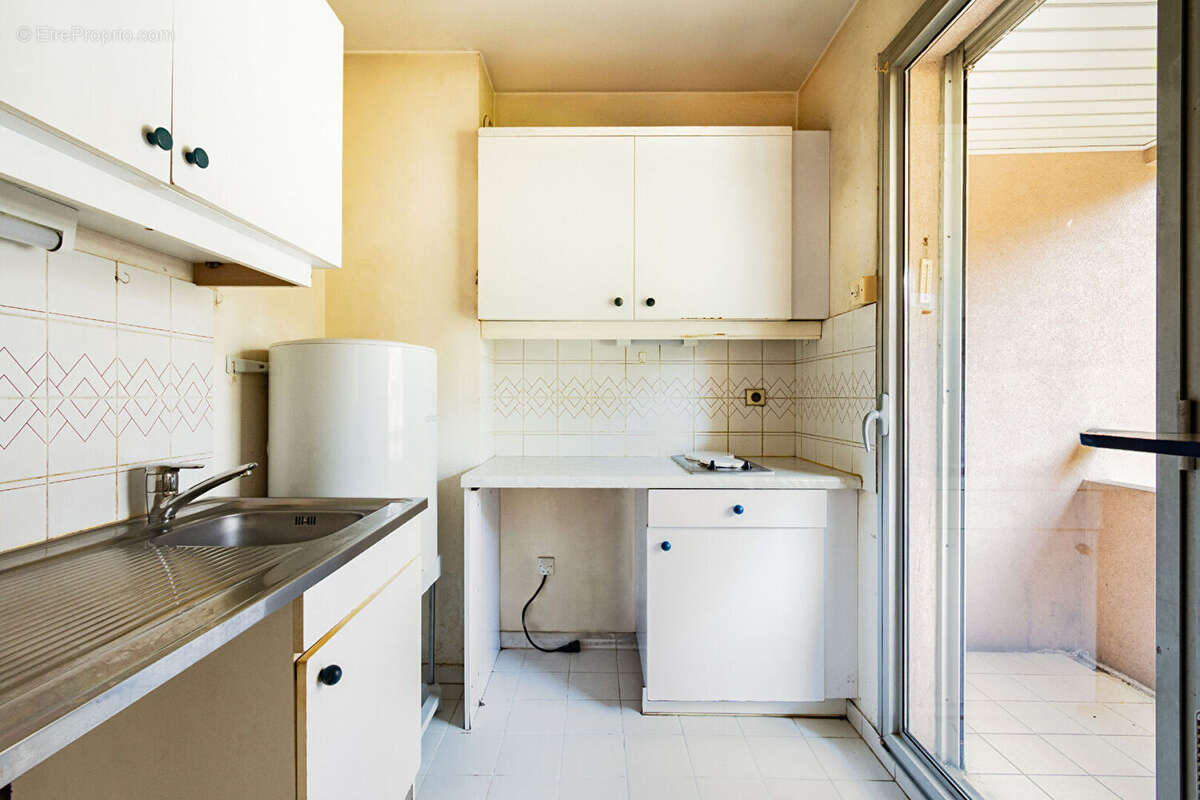 Appartement à MARSEILLE-8E