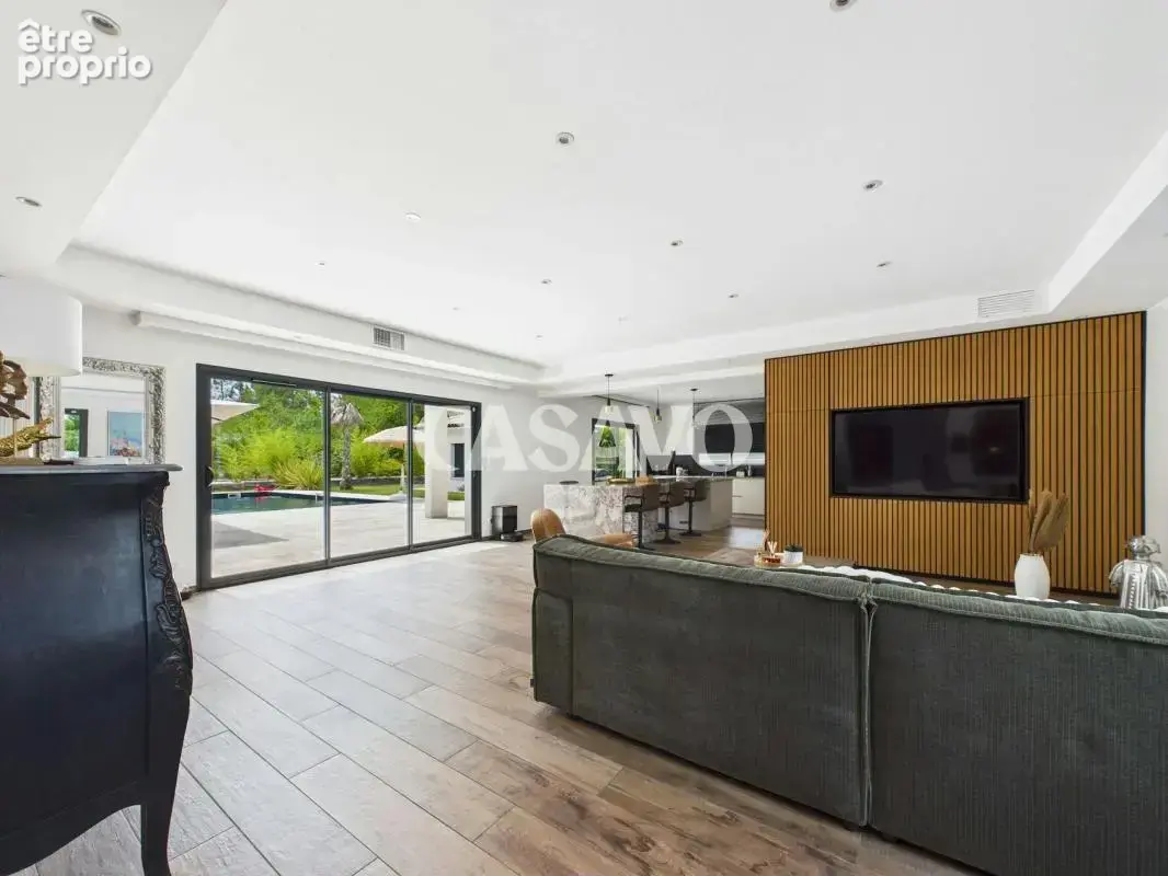 Vente Maison 11 pièces de 286m² - 33210 Coimères - photo 6