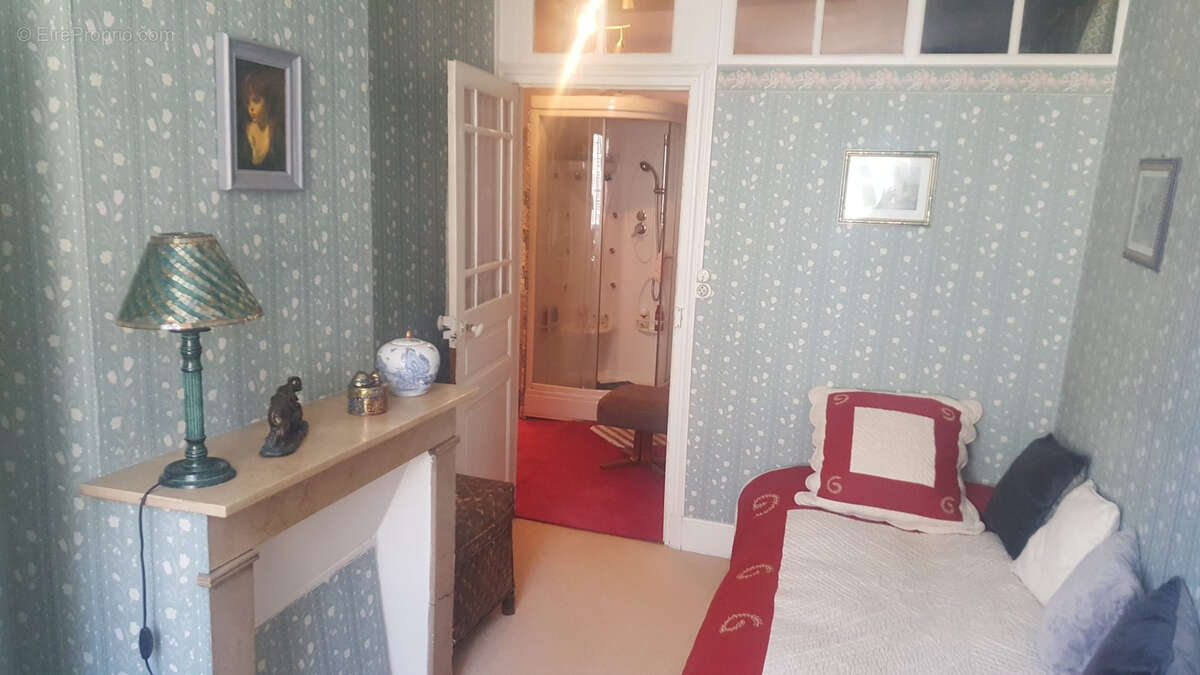 Maison à BOURGANEUF