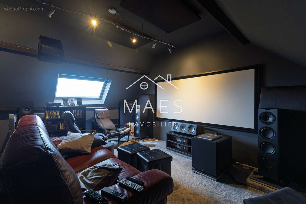 Maison à WAMBRECHIES