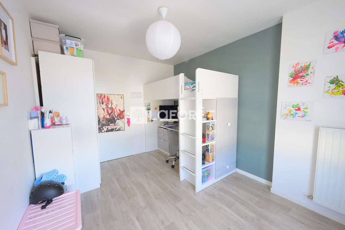 Appartement à PERSAN