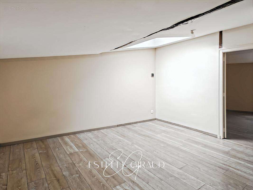 Maison à CAUNES-MINERVOIS