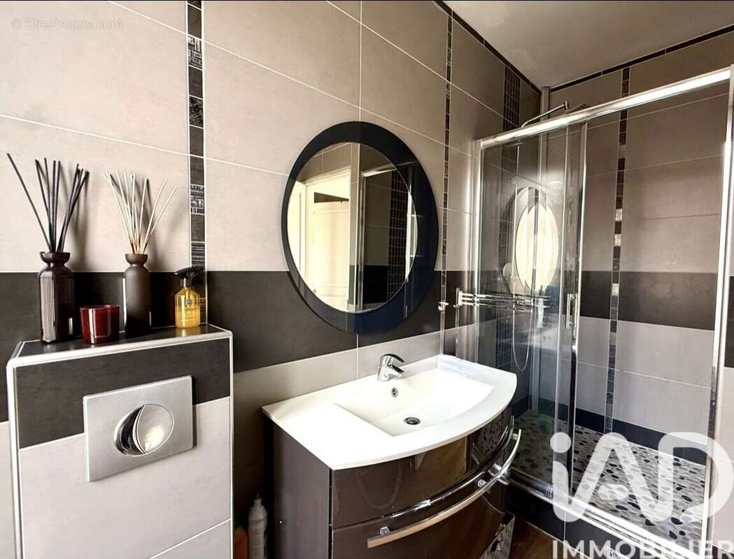 Photo 7 - Maison à SAINT-DENIS