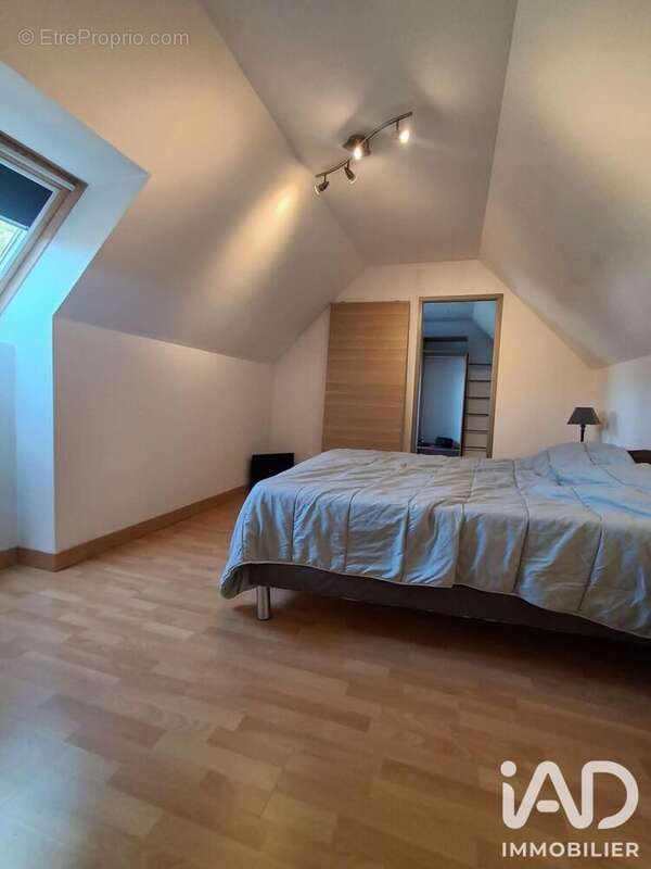 Maison 92 m² à L'etoile  - photo 8