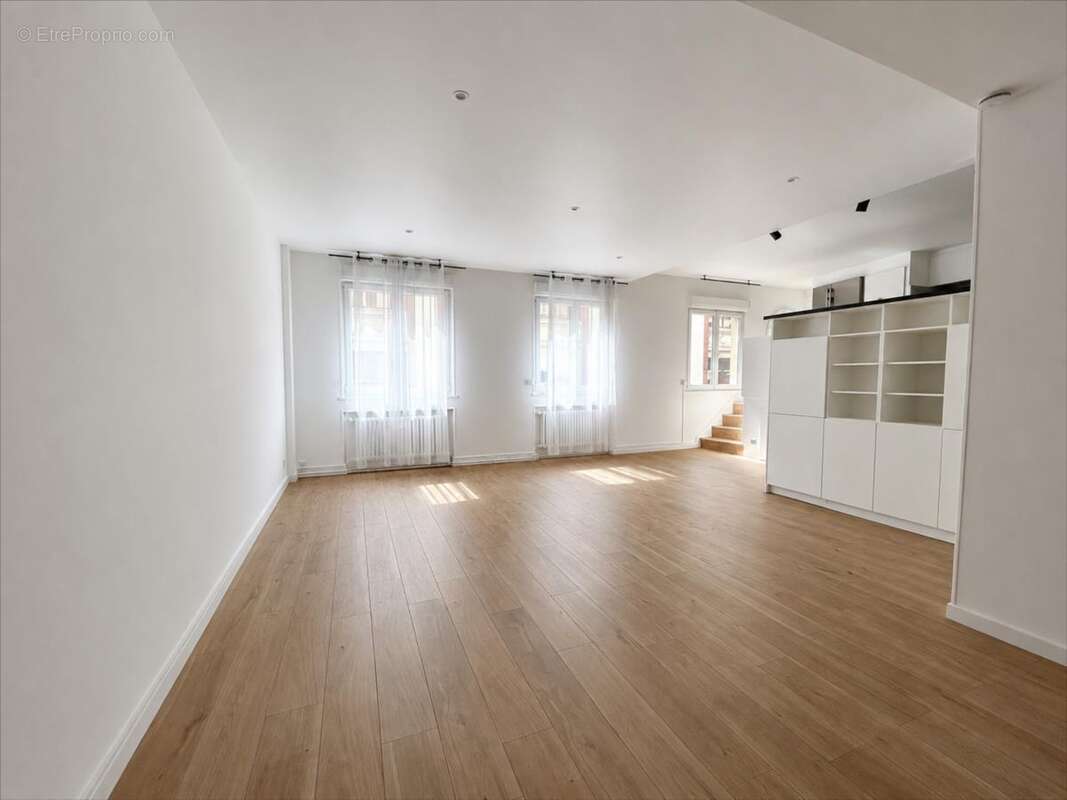 Appartement 109 m² à Reims  - photo 17