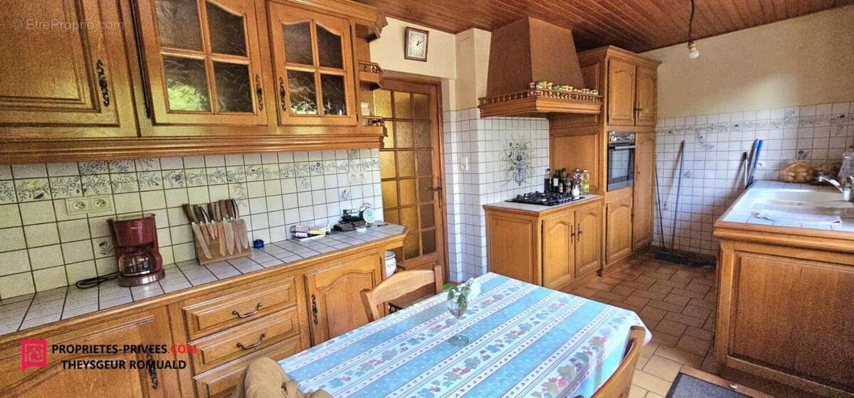 Maison à EGREVILLE