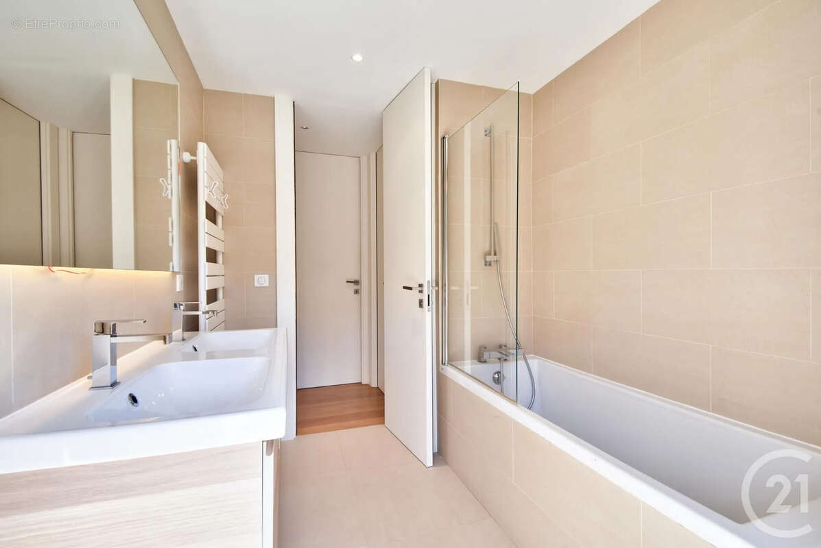 Appartement à VILLEFRANCHE-SUR-MER