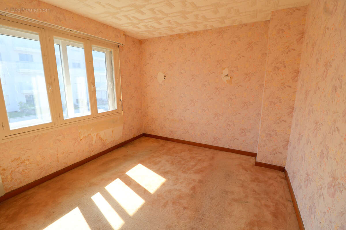 Secteur Quentovic maison avec jardin  bâtie sur 380 m2 avec 3 ch combles aménageables et garage - photo 9