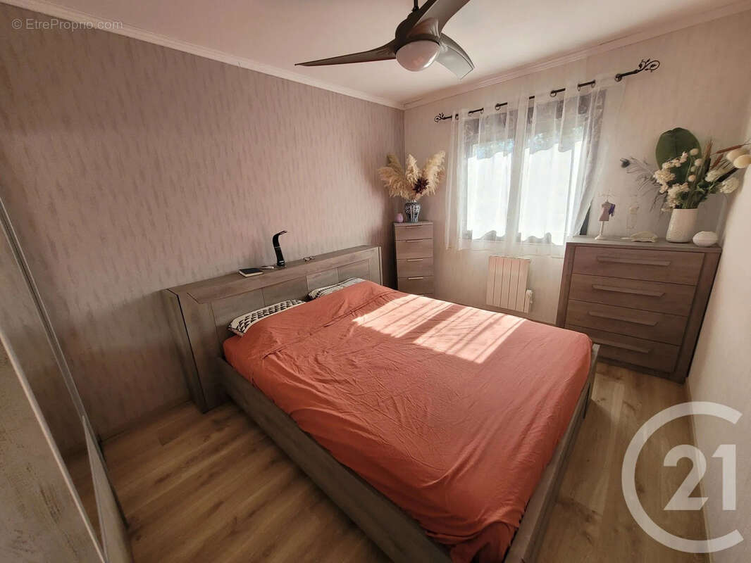 Maison 125 m² à Montpont-En-Bresse  - photo 8