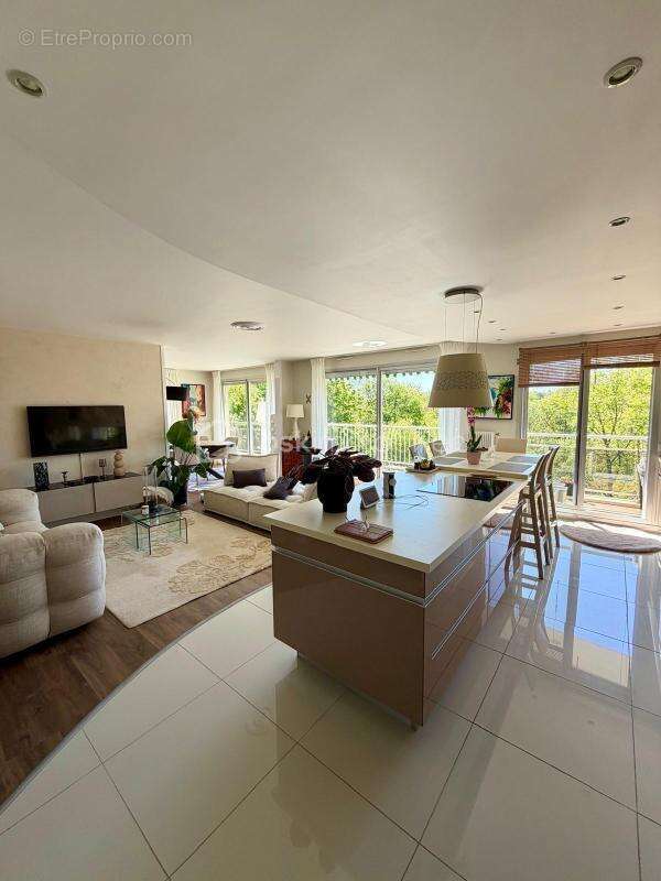 Appartement à YERRES