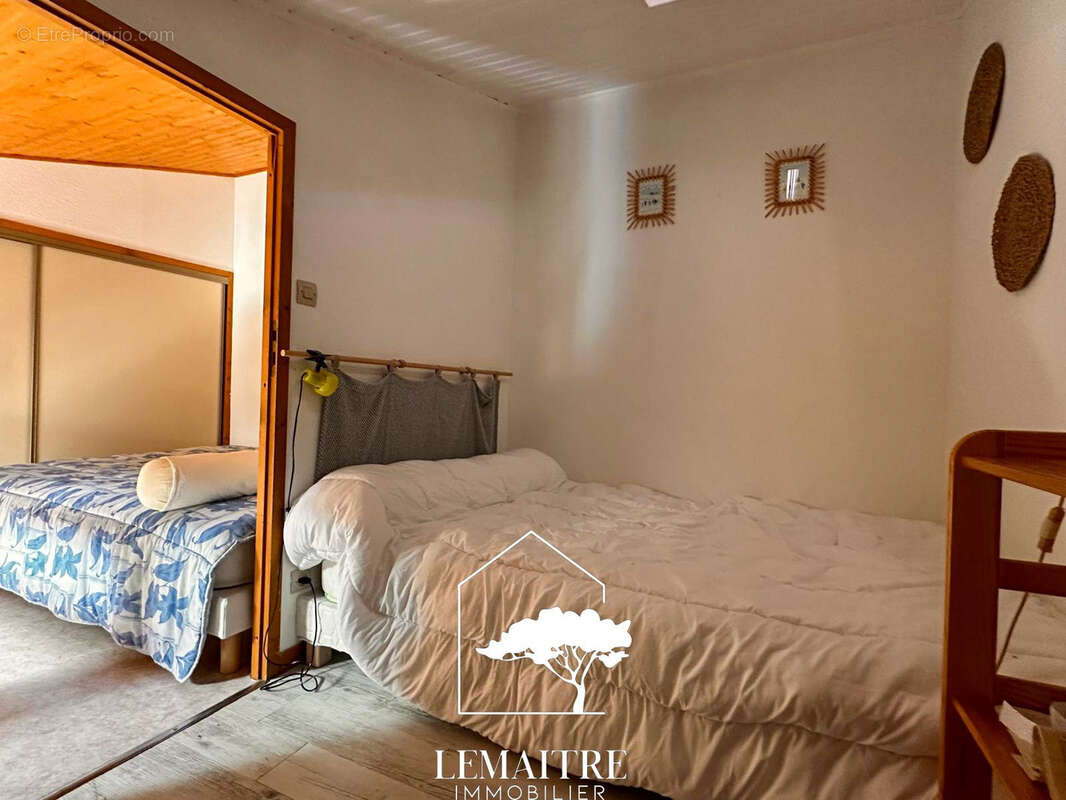 Maison à LES MATHES