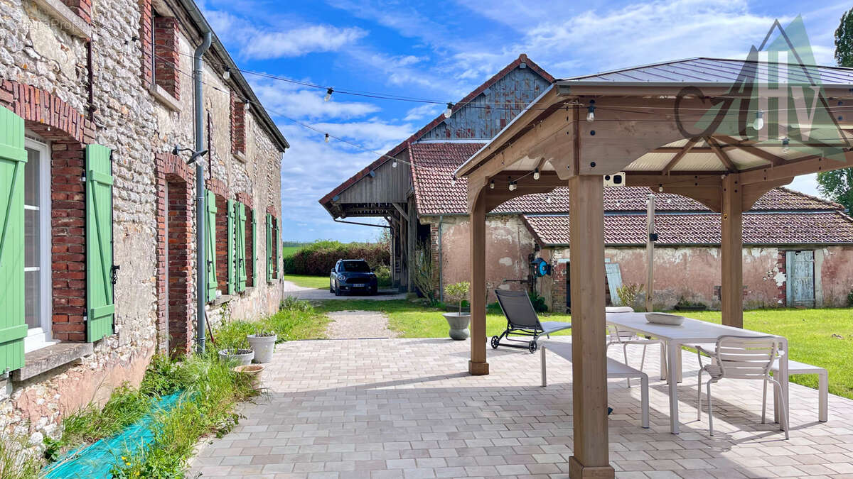 Maison à BANNOST-VILLEGAGNON