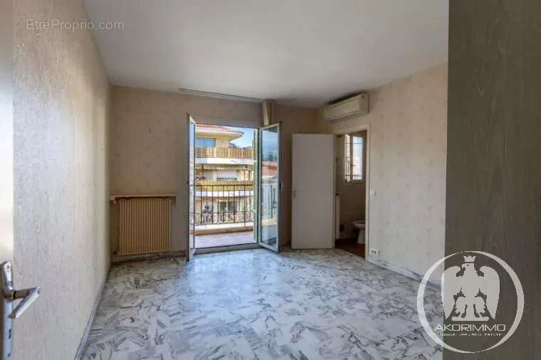 Appartement à MENTON