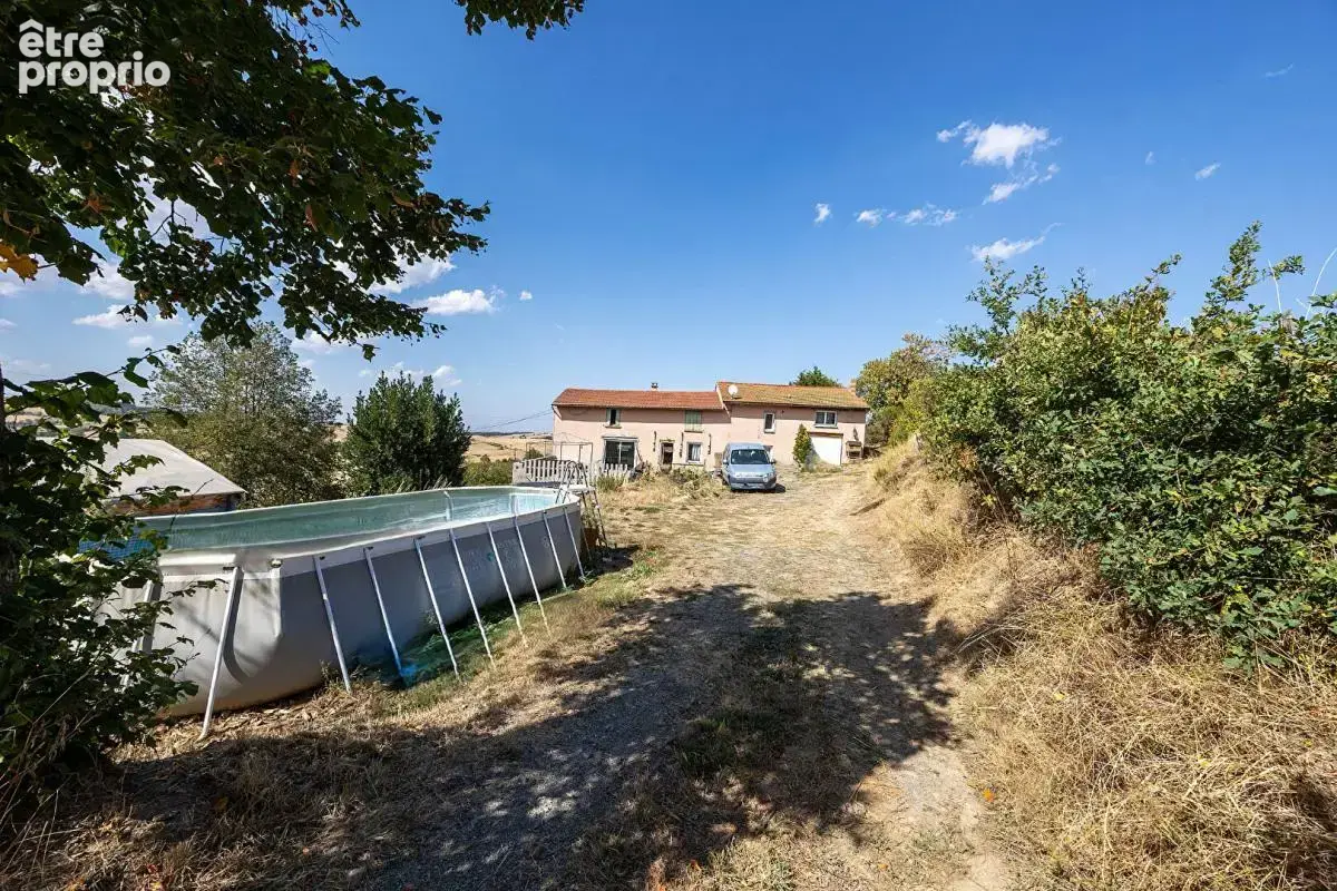 Corps de ferme de 183 m² et grand terrain de 5 631 m² - Proche Lyon - photo 18