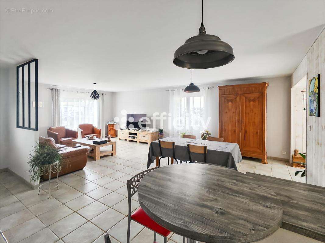 Maison à LES LUCS-SUR-BOULOGNE