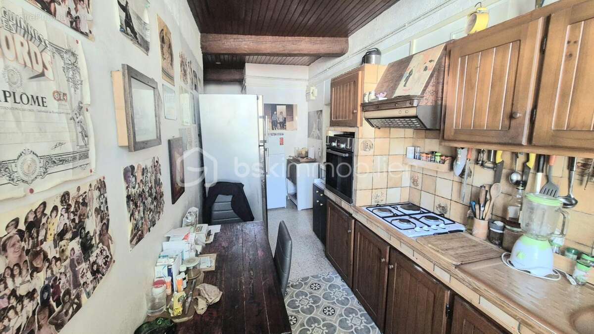 Appartement à CUERS