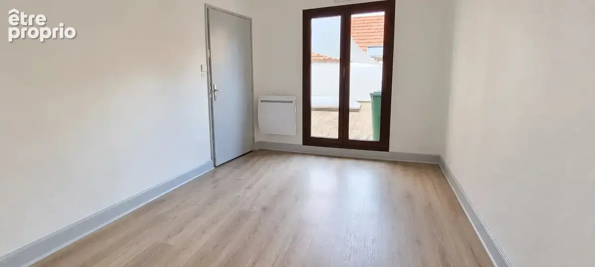 Exclusivite  centre ville  appartement t3 avec terrasse au 1er  etage; - photo 6