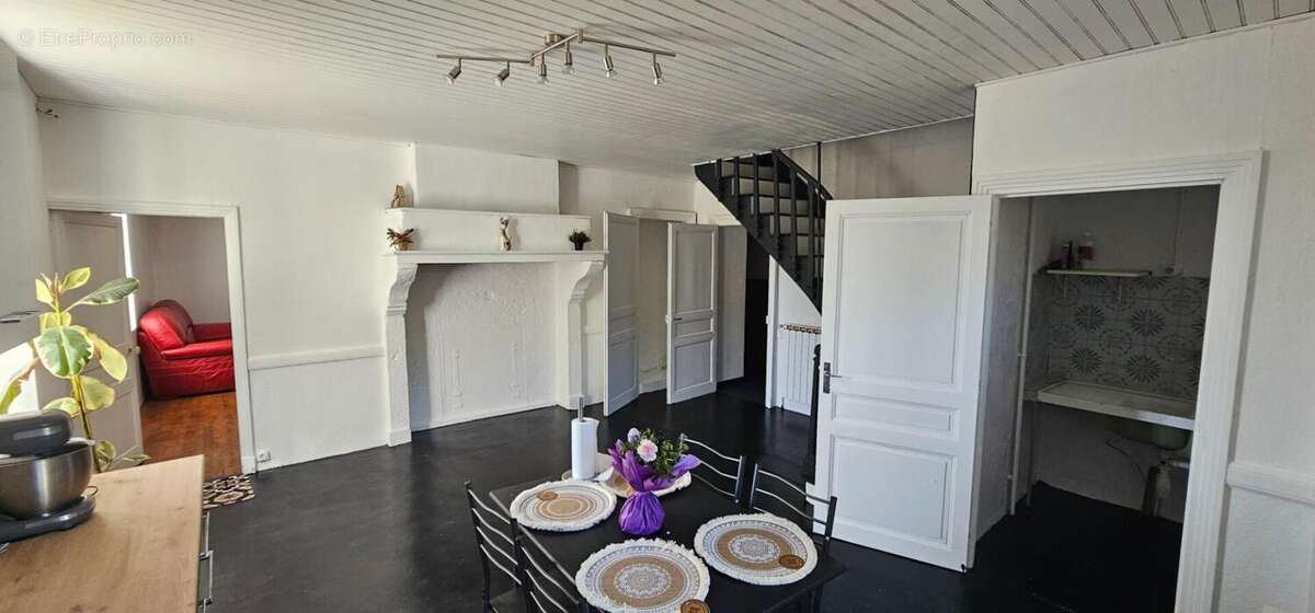 St just en chevalet - corps de ferme - photo 3