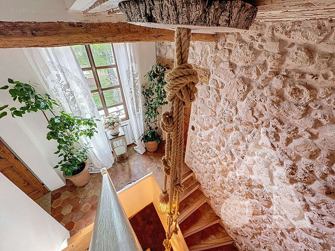 Maison à LE CANNET-DES-MAURES