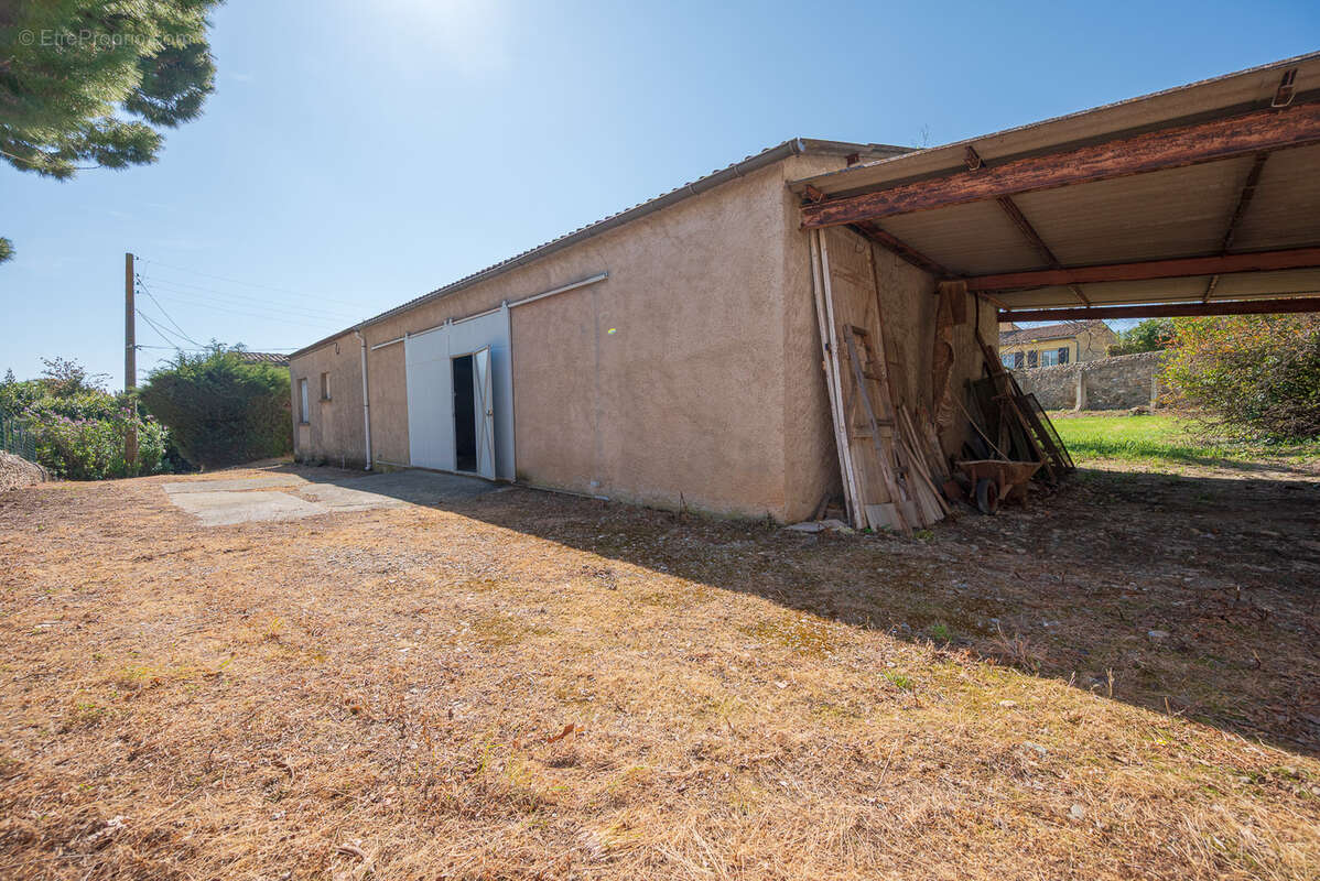 Maison à PEYRIAC-MINERVOIS