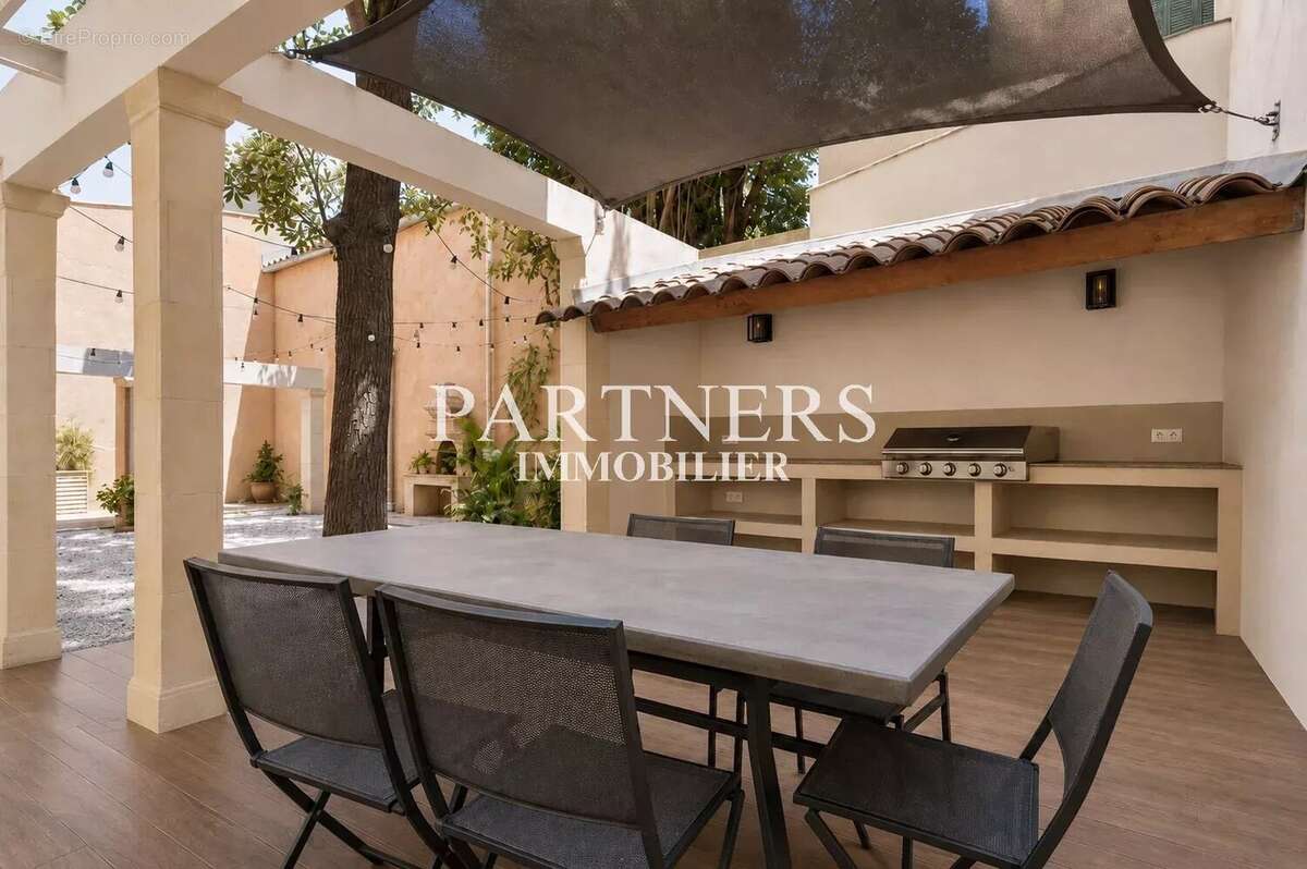 Appartement à AIX-EN-PROVENCE