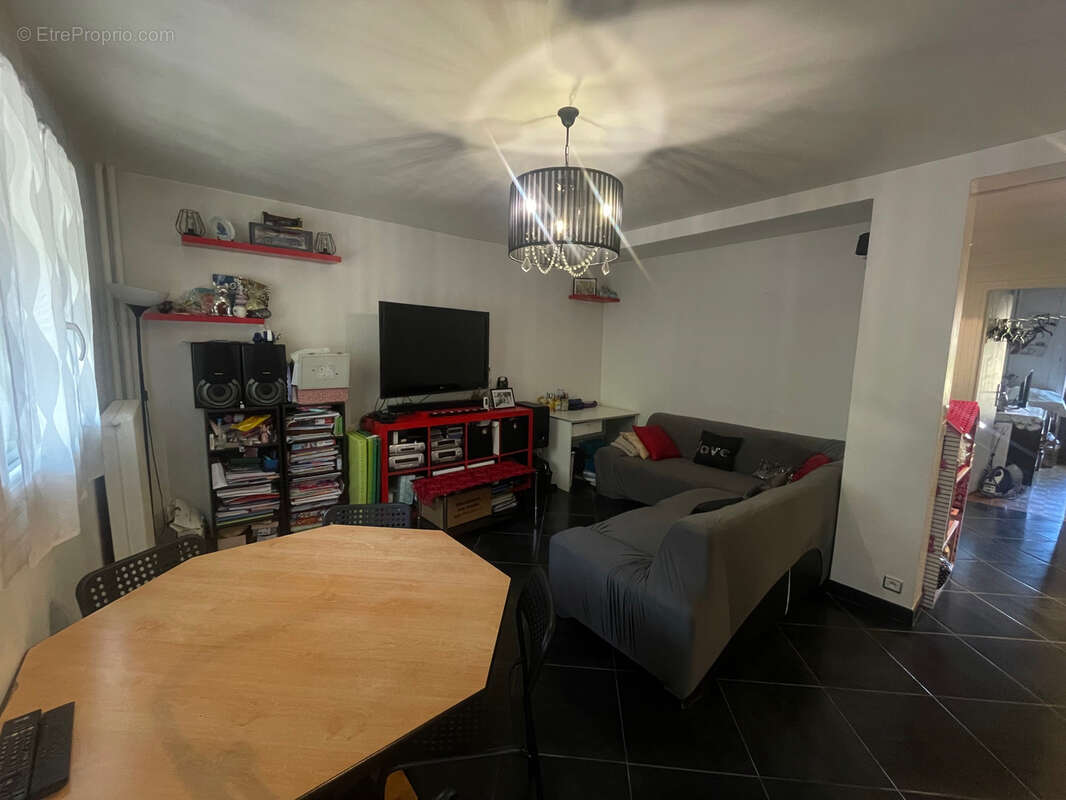 Appartement à CHAMPIGNY-SUR-MARNE