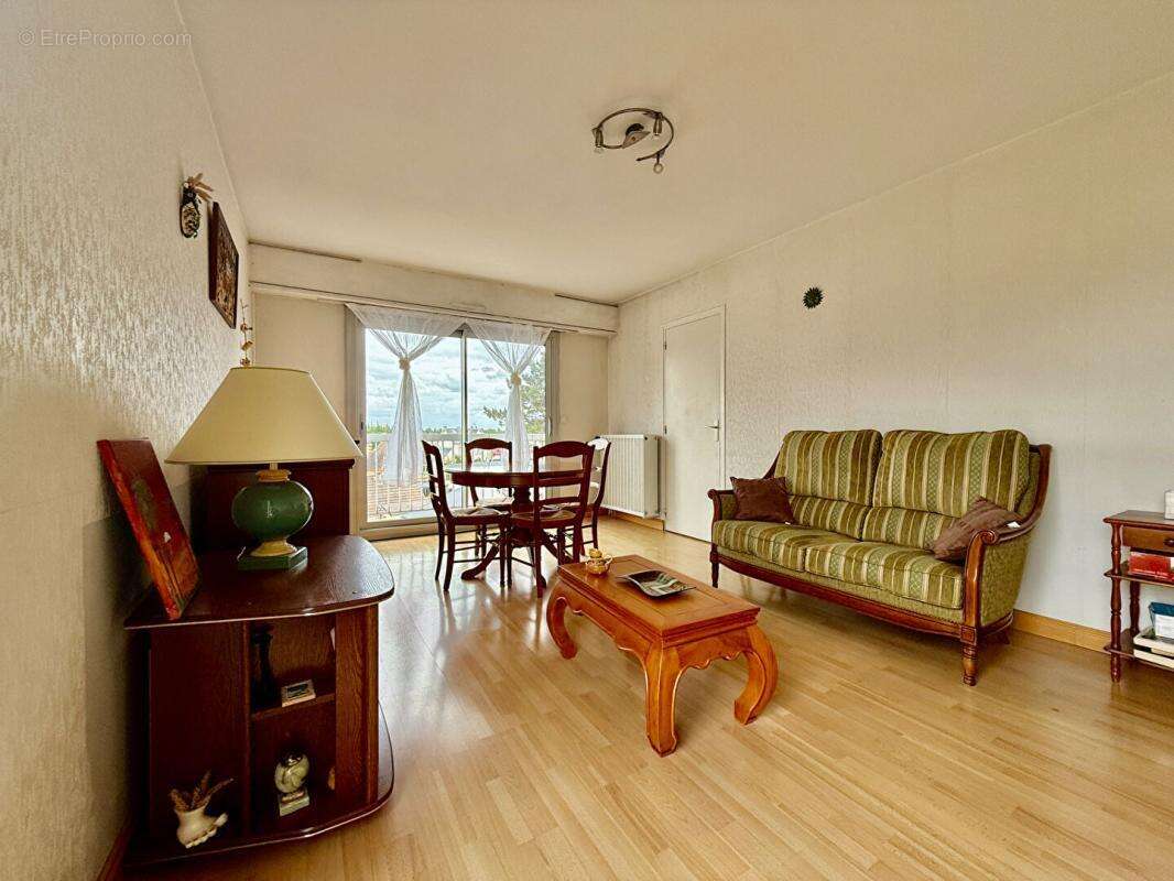 Appartement à OUISTREHAM