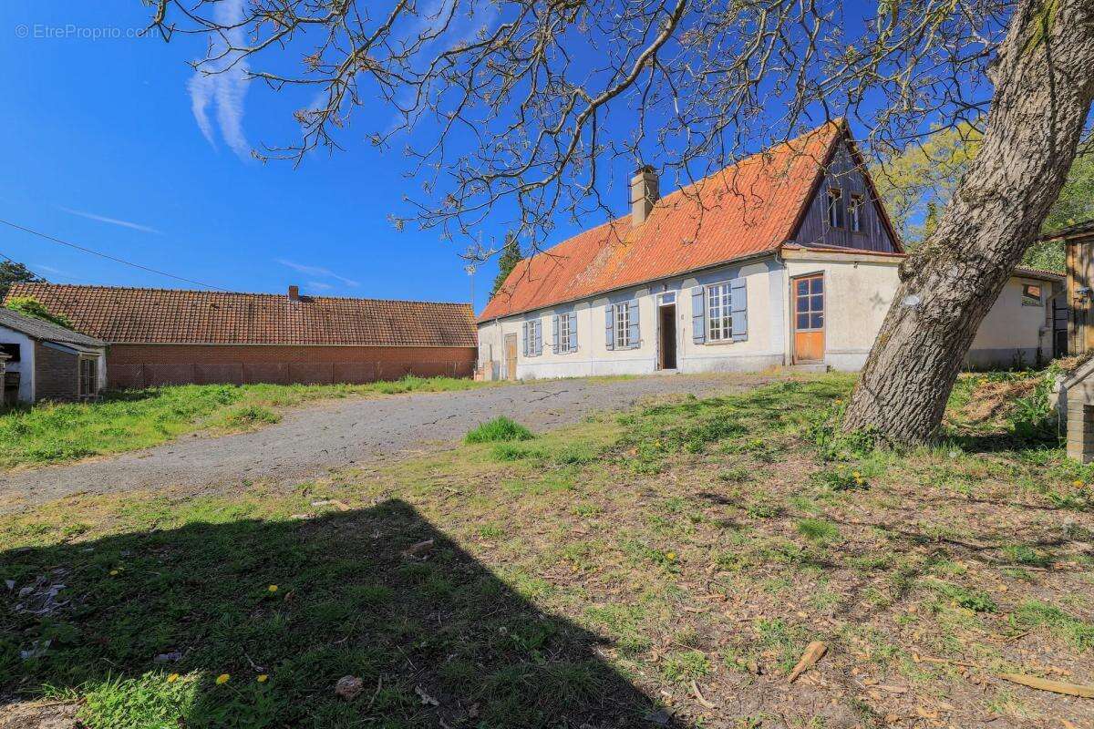 Maison à WAILLY-BEAUCAMP