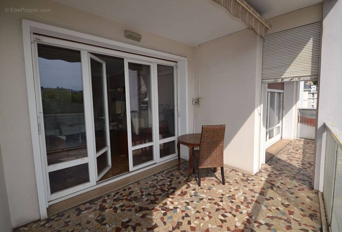 Appartement à AIX-LES-BAINS