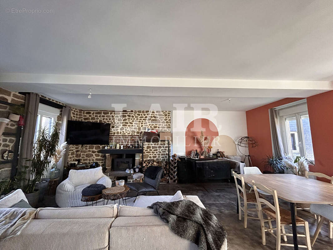 Appartement à BRIOUZE