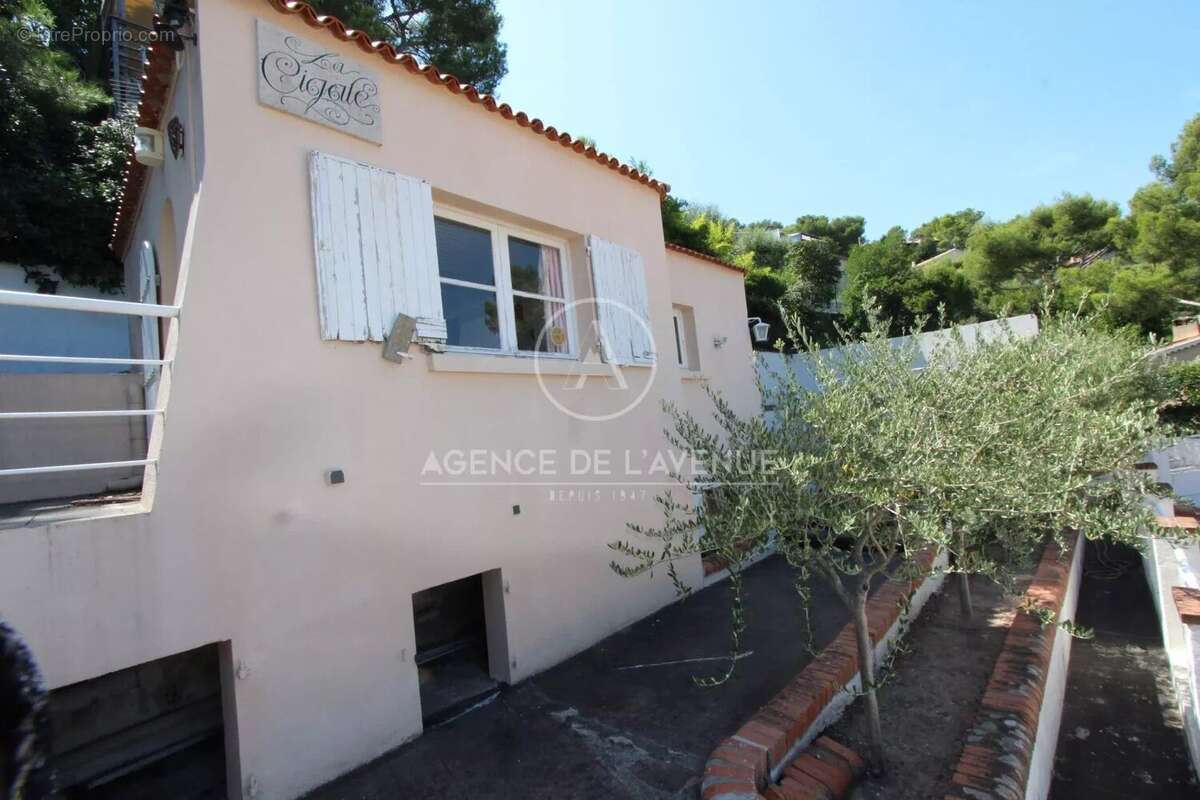 Maison à SAINT-MANDRIER-SUR-MER