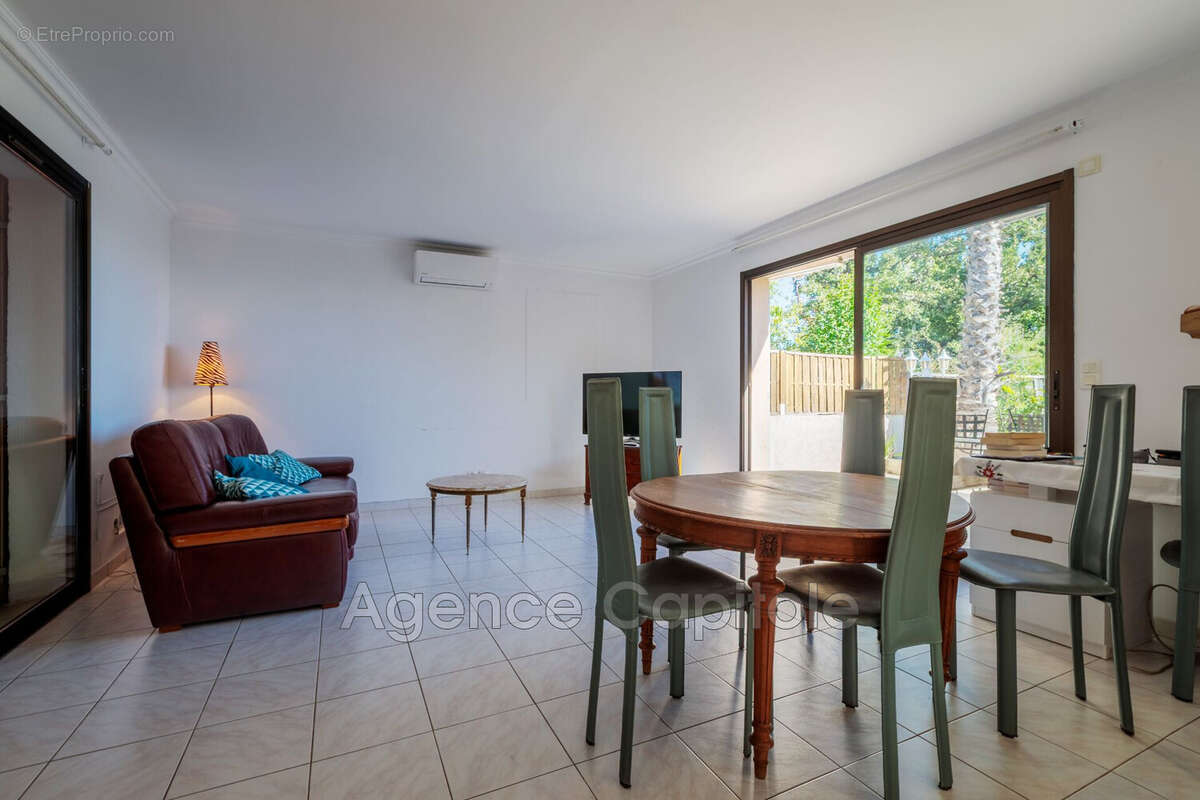 Maison à VILLENEUVE-LOUBET