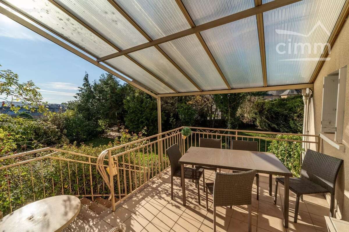 Maison à CHATEAU-CHINON(VILLE)