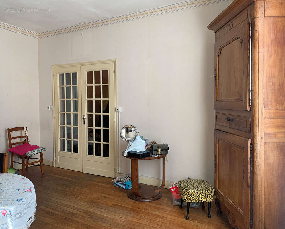 Maison à CHATELLERAULT