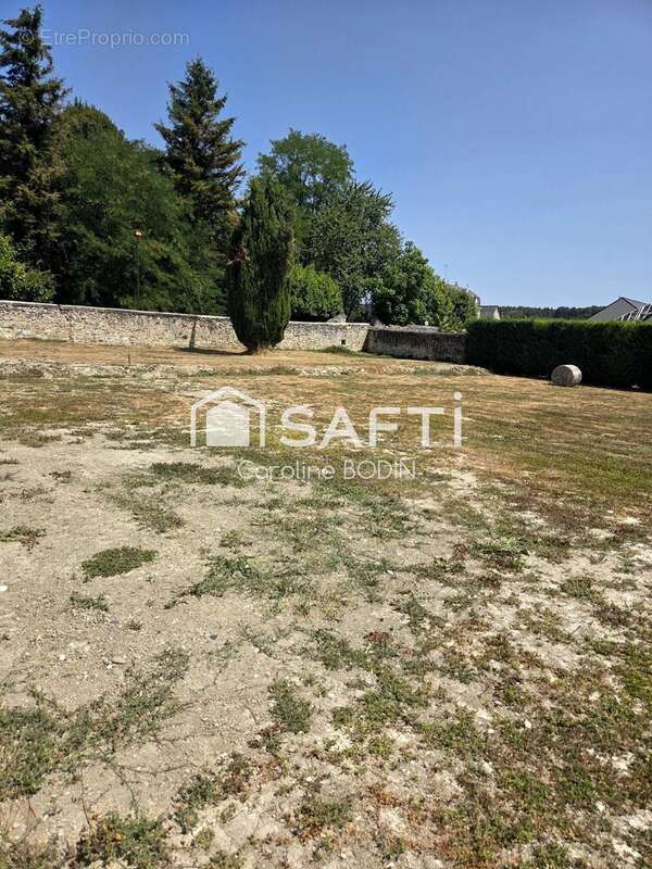 Terrain 1016 m² à Distre  - photo 4