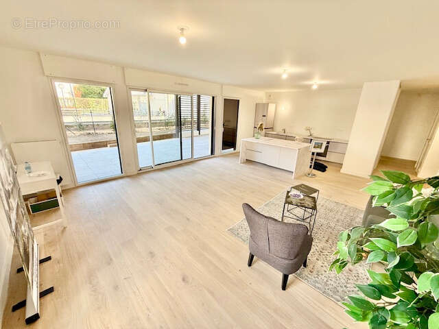 Appartement à FERNEY-VOLTAIRE