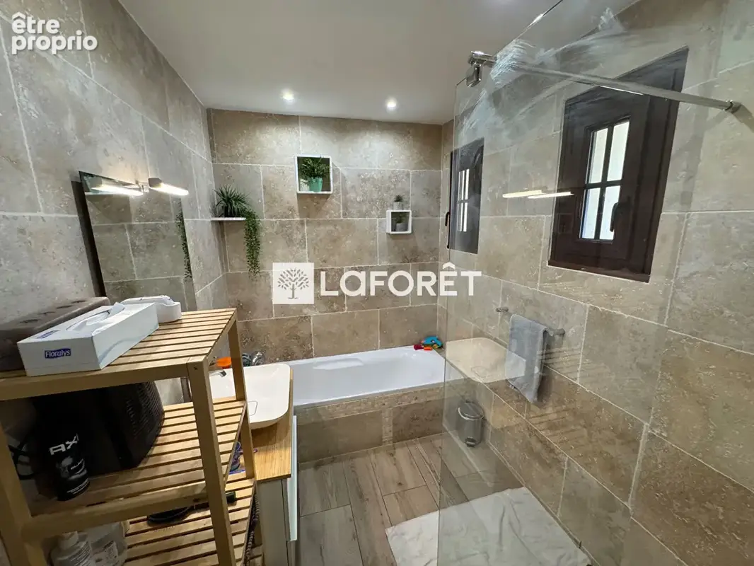 Villa Tourves 6 pièces 4 chambres 135 m² avec piscine - photo 11