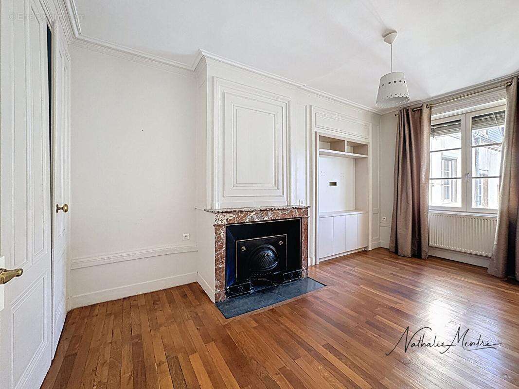 Appartement à LYON-6E