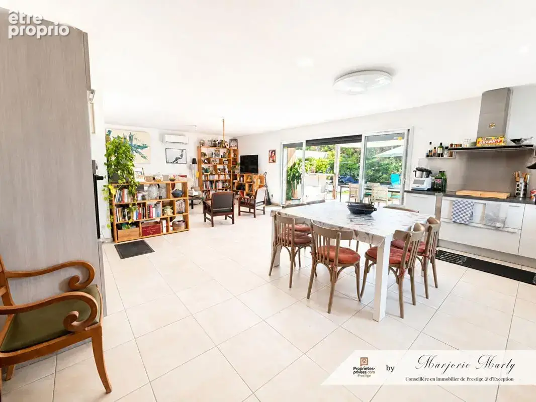 Vente Villa Douzens  - 5 pièce(s)  - 114 m2  - 315 000  HAI - photo 2