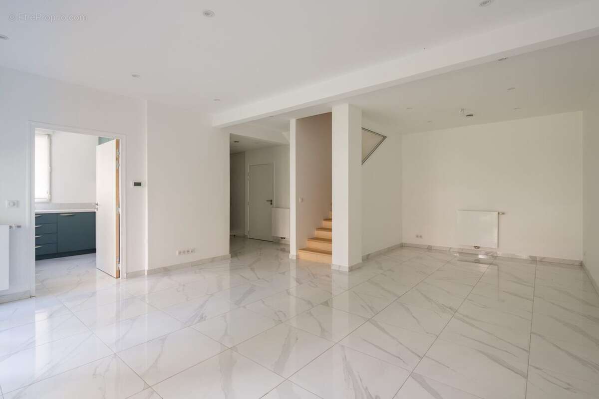 Maison à MAISONS-ALFORT