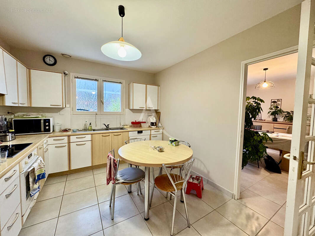 Maison à MIGNALOUX-BEAUVOIR