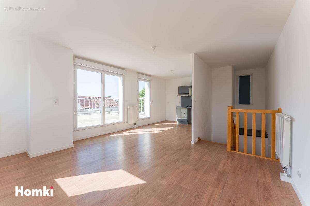 Appartement à REZE