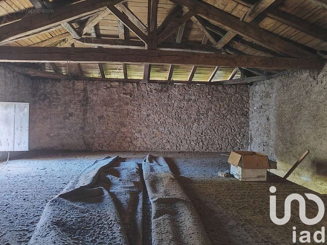 Photo 8 - Maison à LESSAC