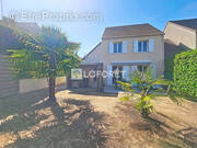 Maison à LINAS