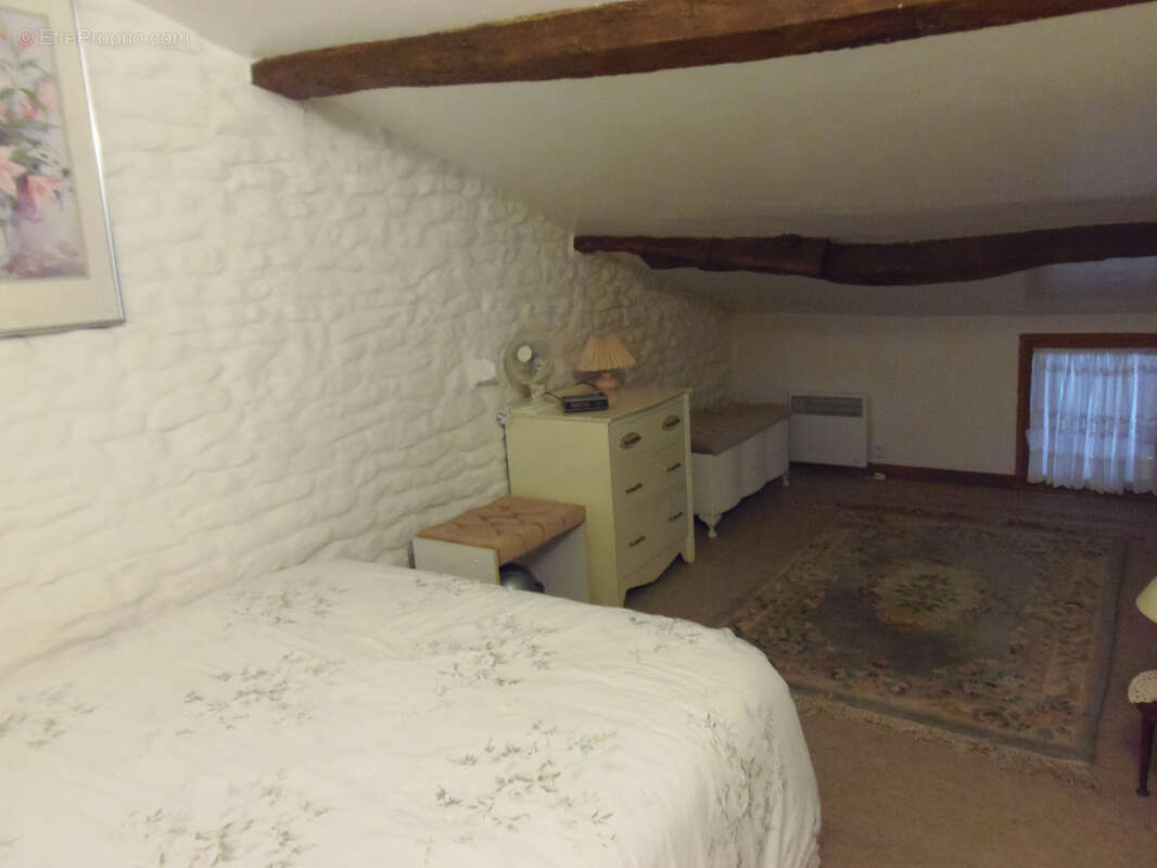 Maison à SAINT-DIZANT-DU-GUA