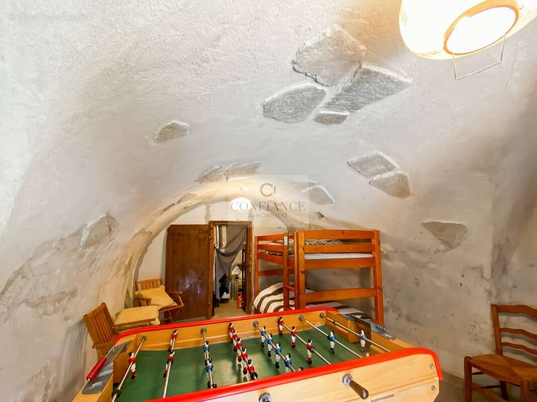 Maison à SAINT-ETIENNE-DE-TINEE