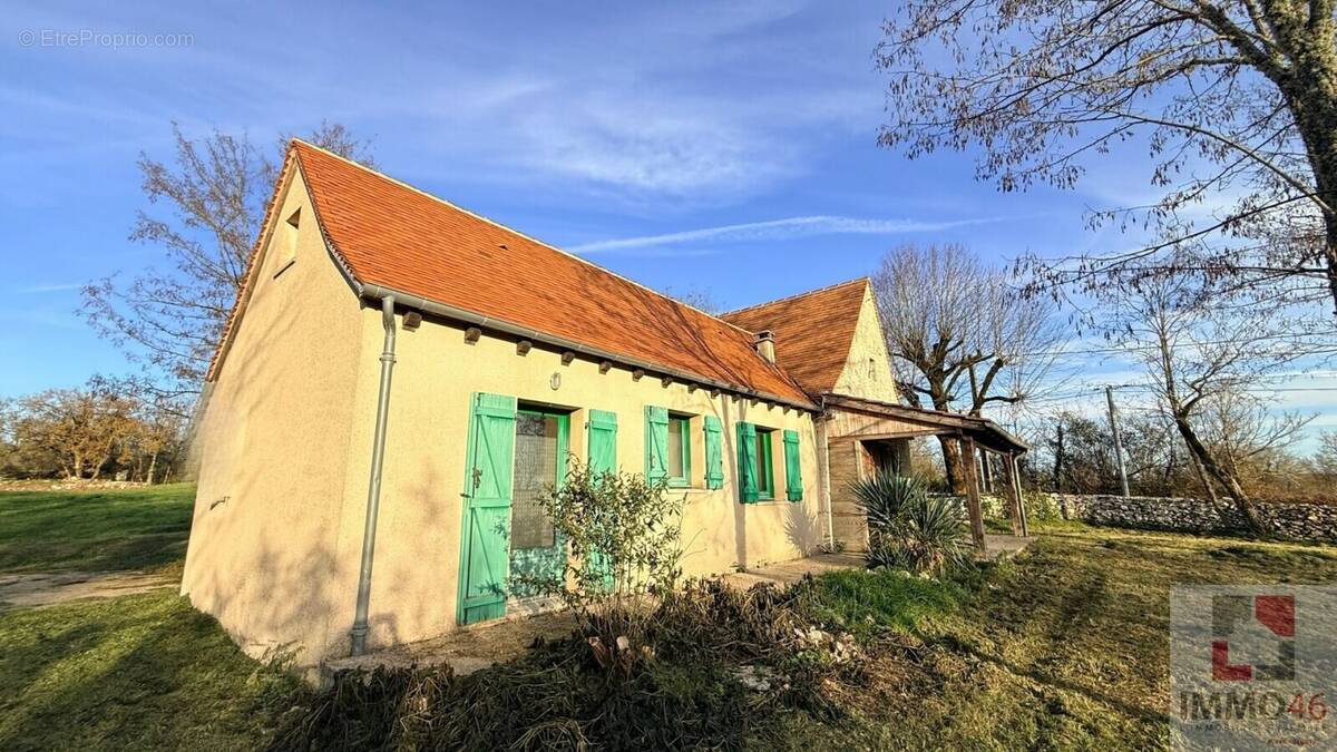 Maison à MONTFAUCON