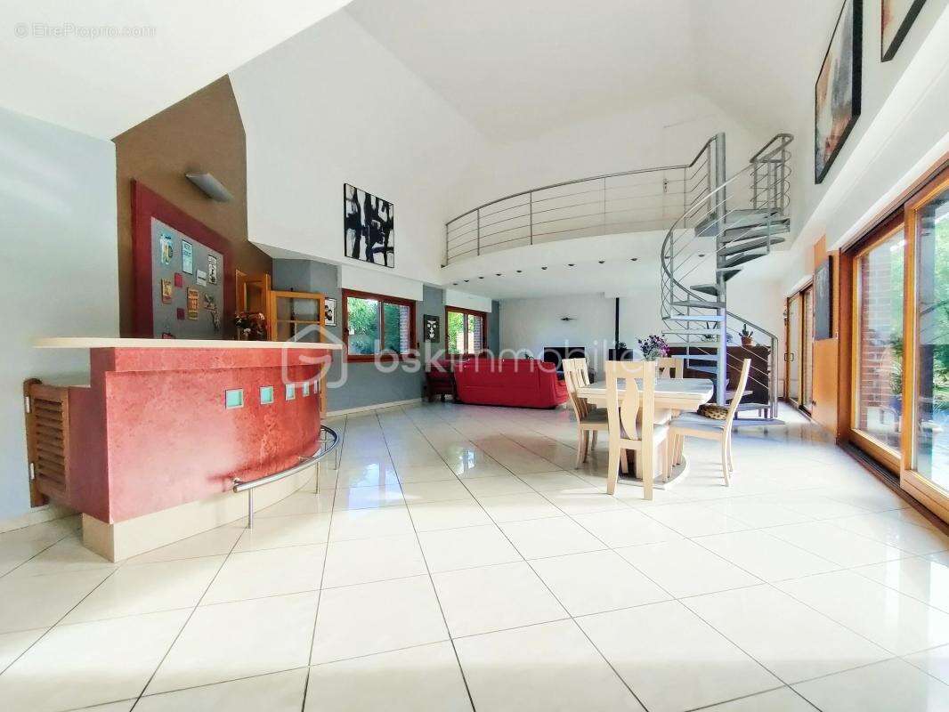 Maison à WATTIGNIES