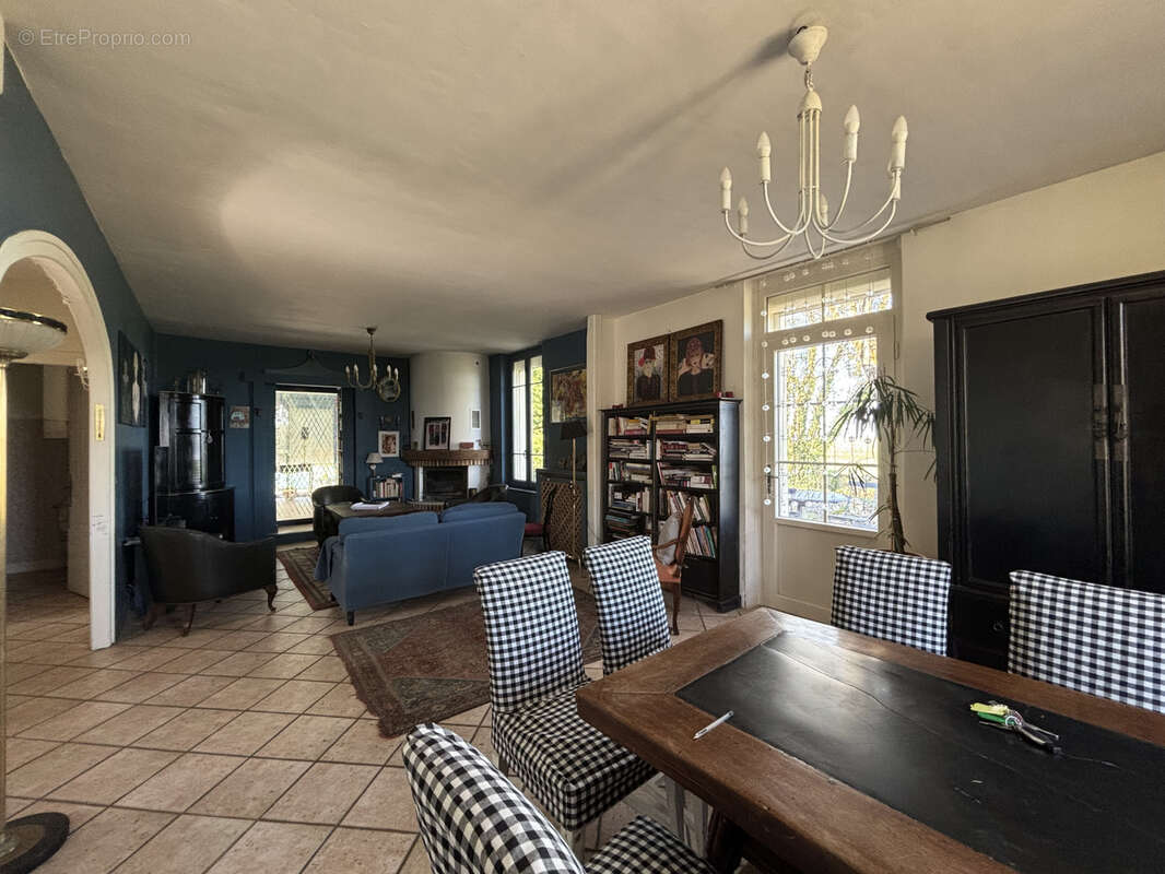 Maison à BISSEY-LA-COTE