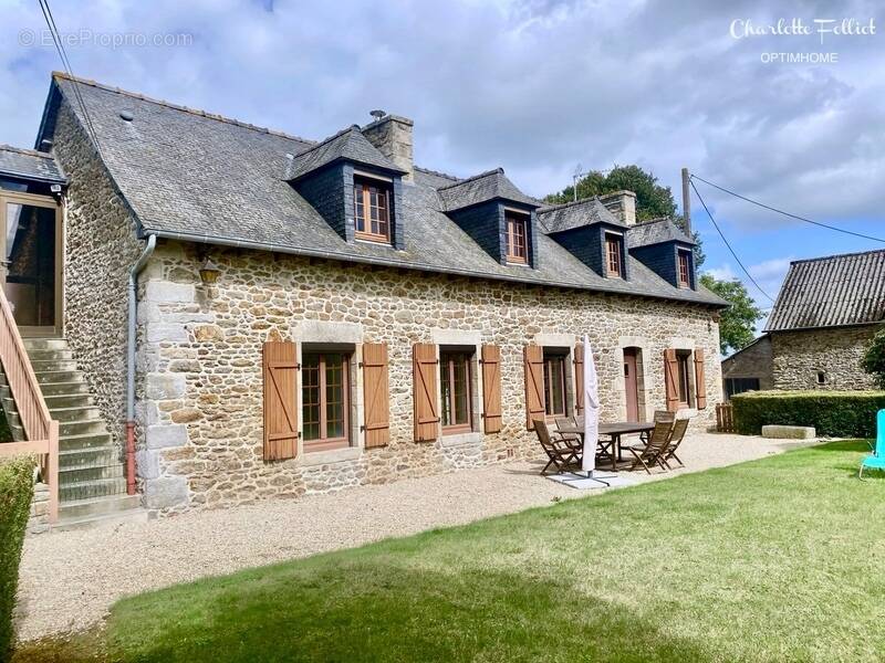 Maison à SAINT-LORMEL